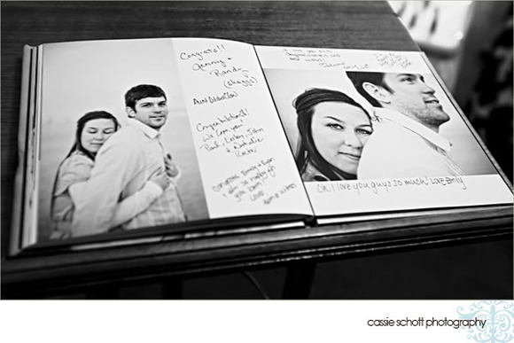 Image Courtesy of Cassie Schott Photography wedding-yentas-guestbook-ideas