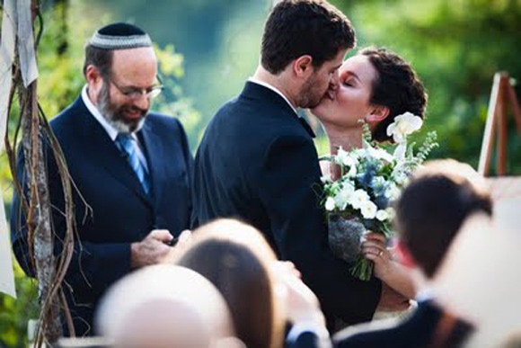 Image Courtesy of Eric Cable your-wedding-kiss